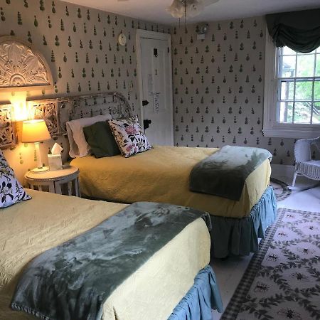 Wild Wisteria Bed & Breakfast Chadds Ford Exterior photo
