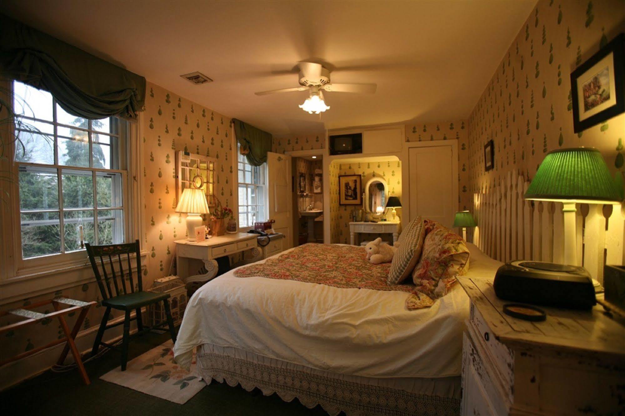 Wild Wisteria Bed & Breakfast Chadds Ford Exterior photo