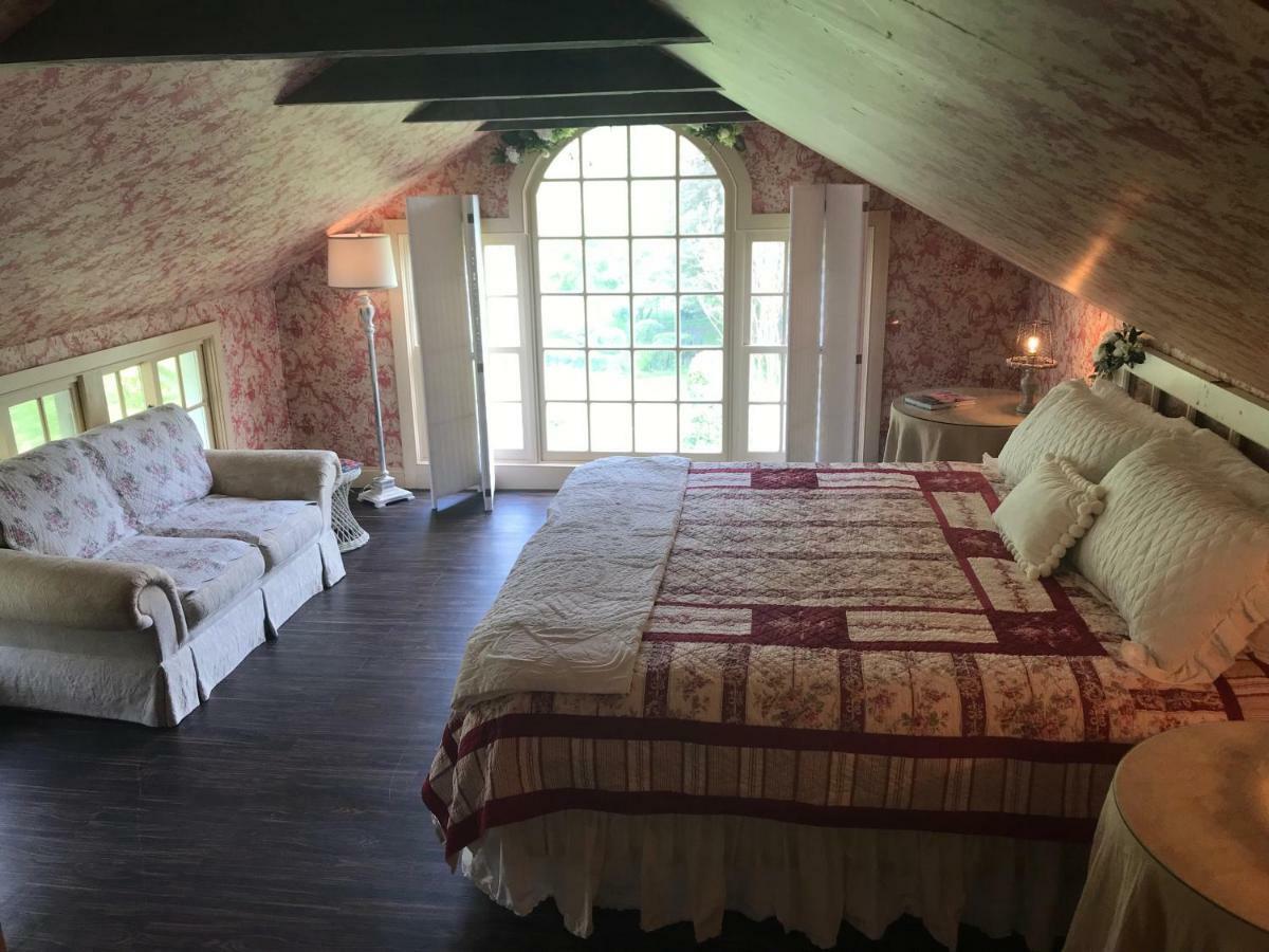 Wild Wisteria Bed & Breakfast Chadds Ford Exterior photo
